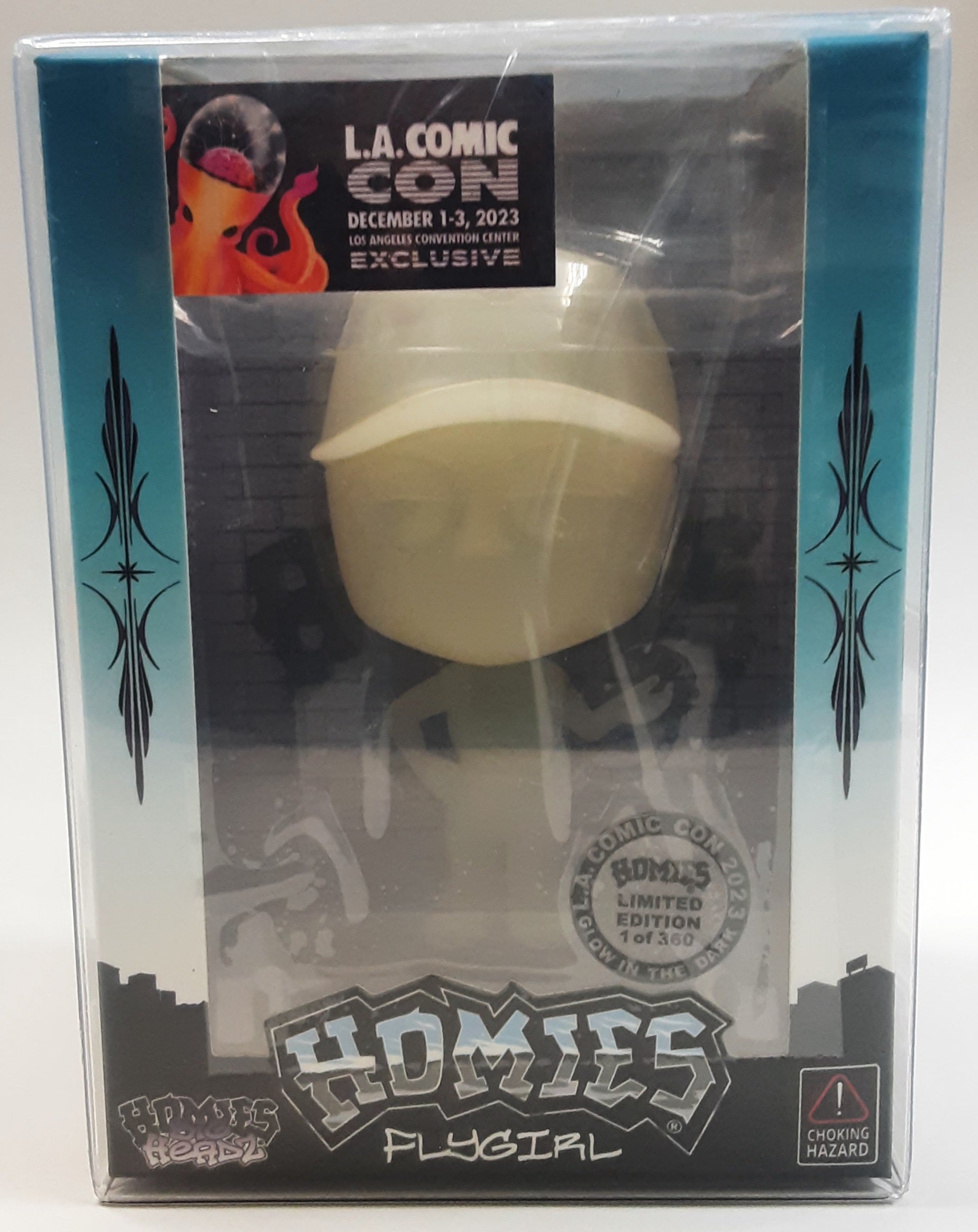Homies Big Headz Night Glow released at the 2023 LA Comic Con Limited To 360 . Fly girl