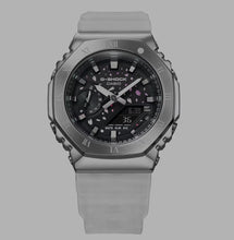 Load image into Gallery viewer, Casio  x One Ok Rock 
GM-2100TTTR-8A
