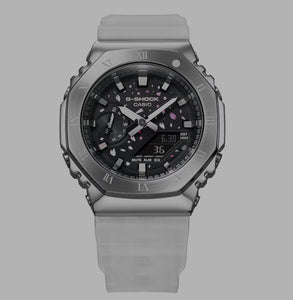 Casio  x One Ok Rock 
GM-2100TTTR-8A